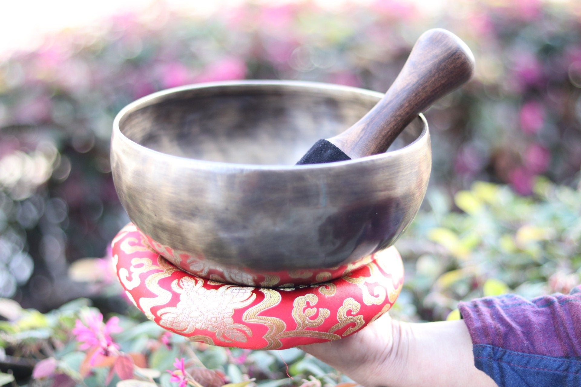 Handmade Tibetan Singing Bowl Set from Nepal for Meditation, Yoga & Sound Therapy