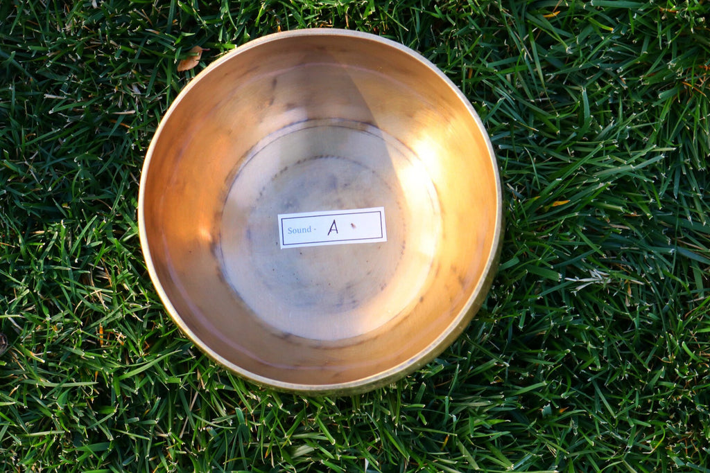 7 Chakra Singing Bowl Set | Hand Hammered Tibetan Bowl