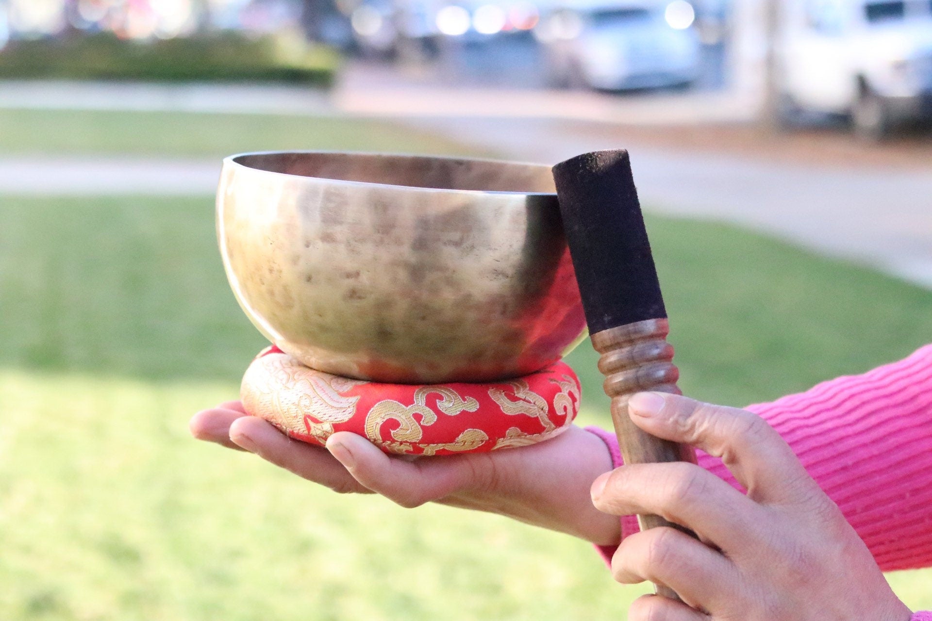 7 Inch Handmade Tibetan Singing Bowl Set with Mallet & Cushion