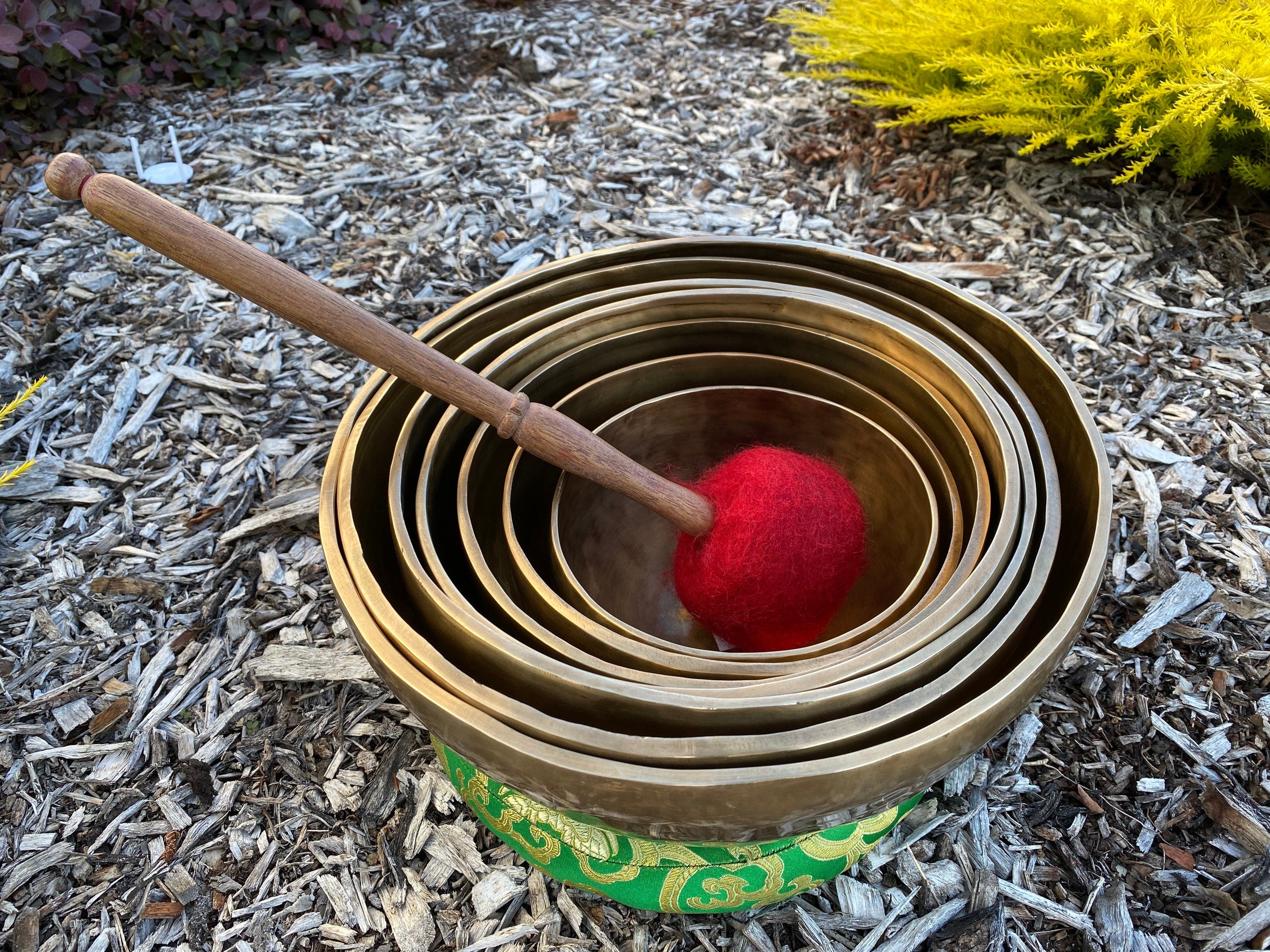 Handmade Tibetan Singing Bowl Set, Chakra Healing, Meditation