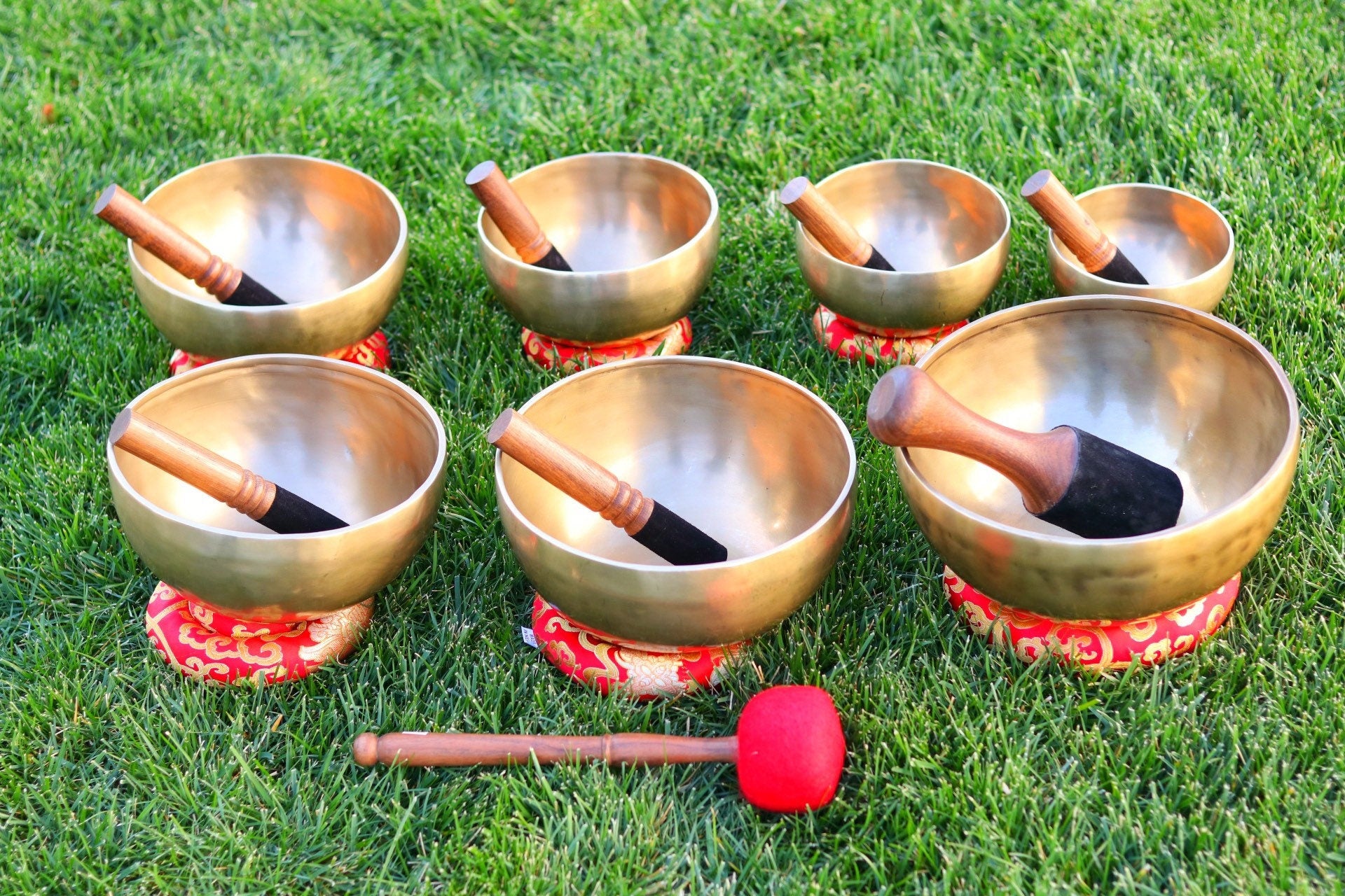 7 Chakra Singing Bowl Set | Meditation & Healing Bowl for Energy Balancing, Yoga, Reiki and Mindfulness