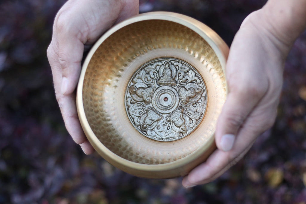 Pancha Buddha | Hand Beaten Singing Bowl, 5.5" | Sound Therapy Meditation