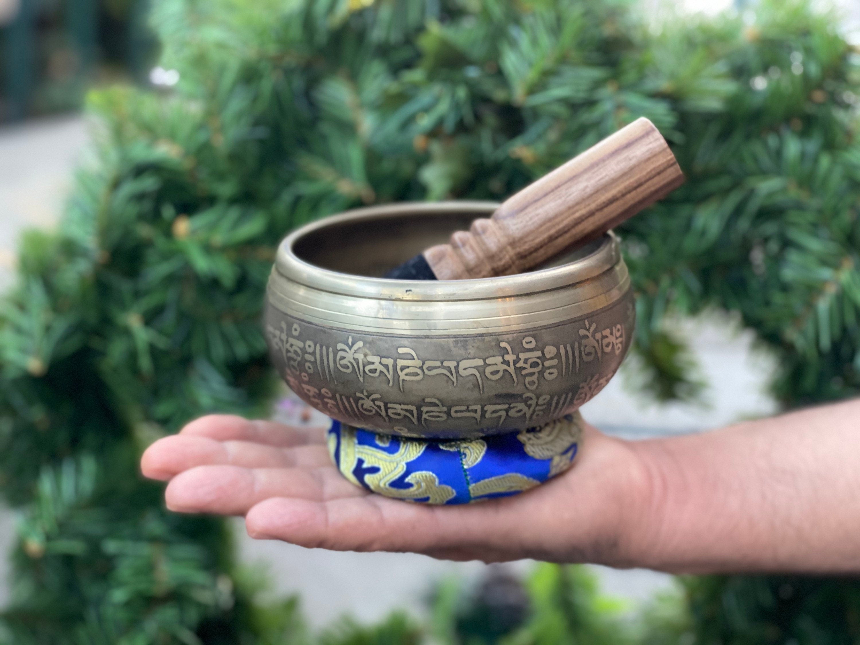5.5" Tibetan Buddha Singing Bowl, Meditation, Sound Therapy