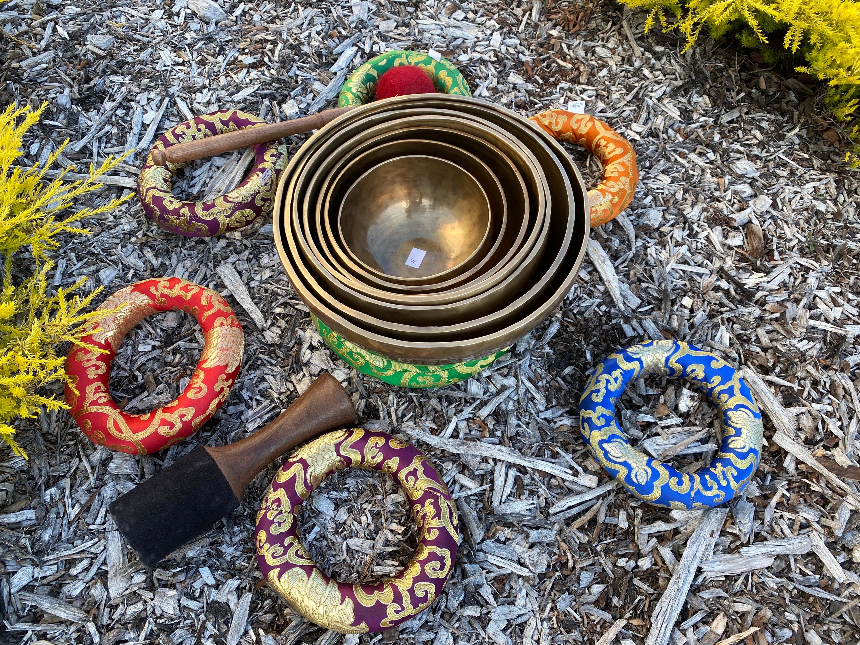 Handmade Tibetan Singing Bowl Set, Chakra Healing, Meditation